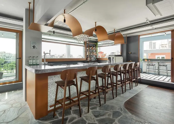 Hostel Zeus Is Loose *