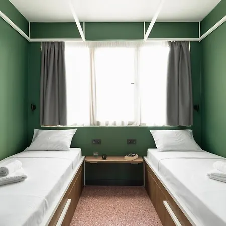 Hostel Zeus Is Loose Thessaloniki
