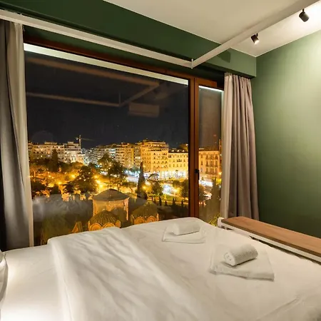 Hostel Zeus Is Loose Thessaloniki