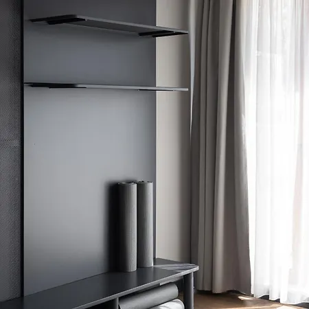 Zeus Is Loose Салоники