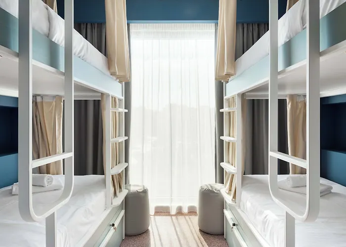 Zeus Is Loose Albergue Tessalónica